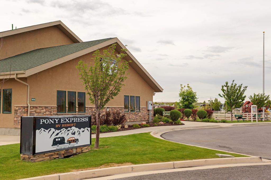 Pony Express Rv Resort North Salt Lake Kültér fotó
