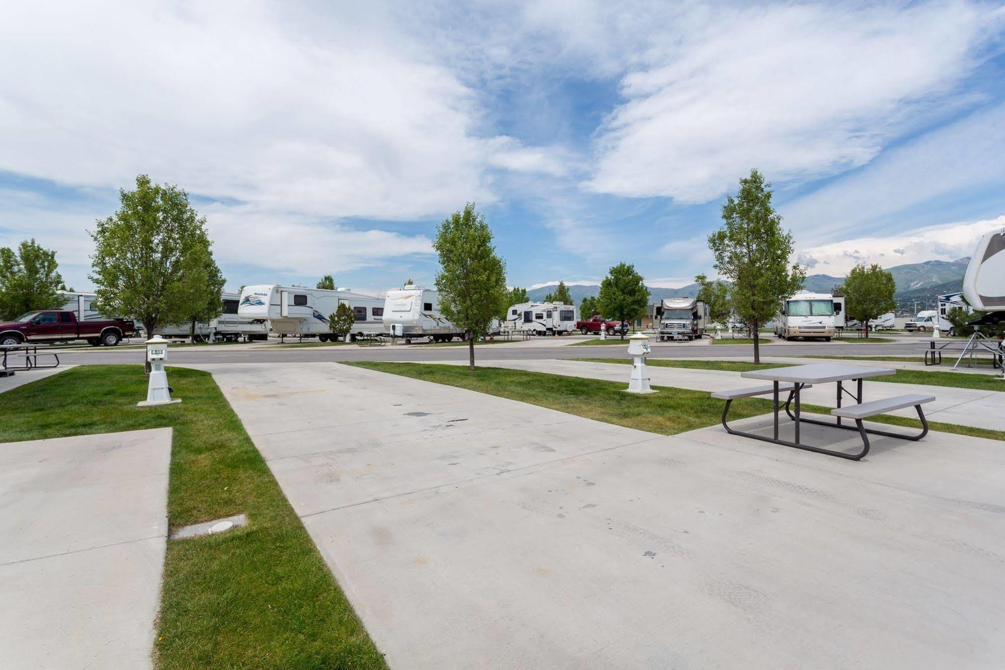 Pony Express Rv Resort North Salt Lake Kültér fotó