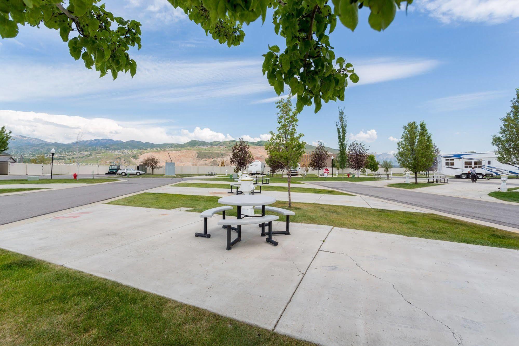 Pony Express Rv Resort North Salt Lake Kültér fotó