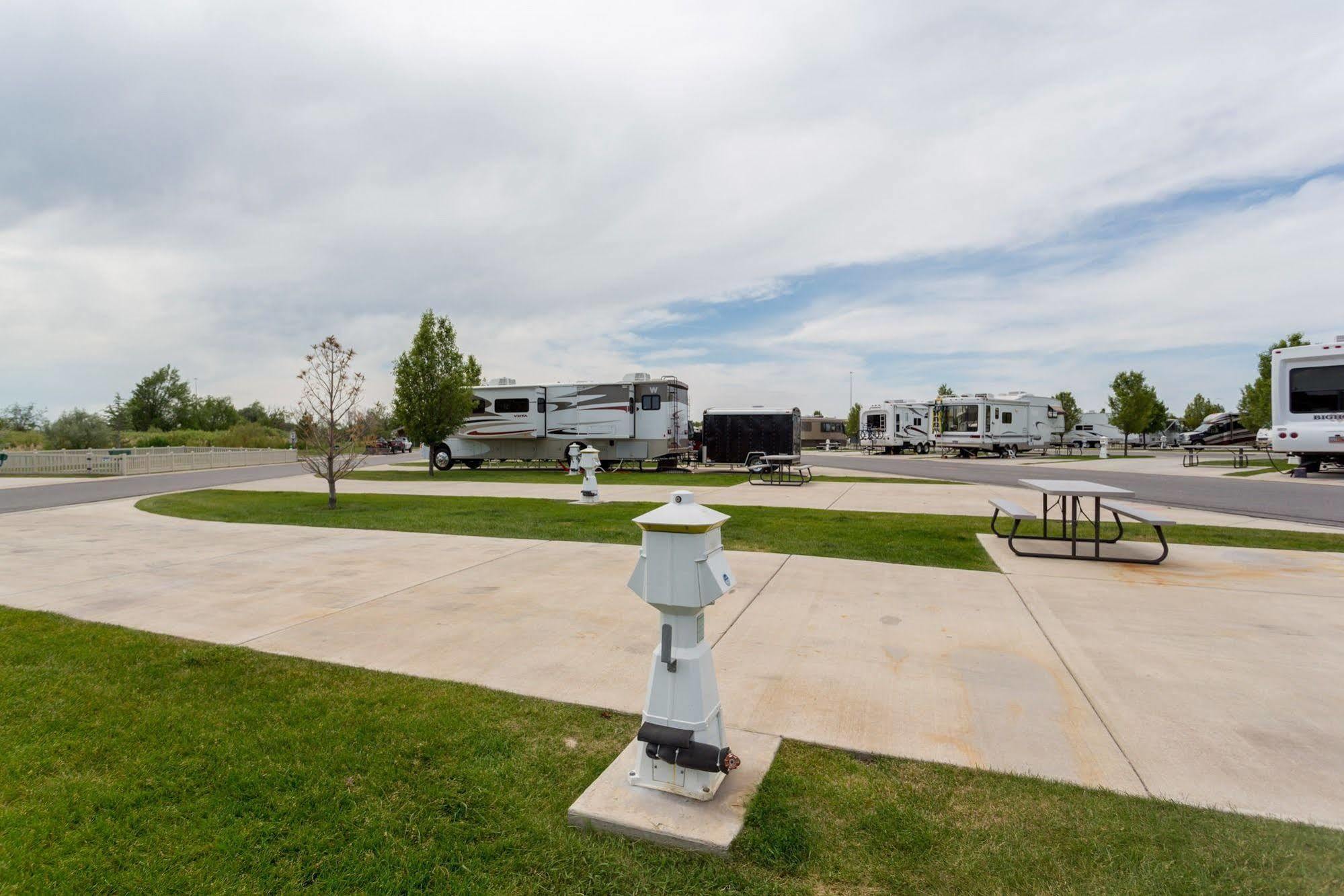 Pony Express Rv Resort North Salt Lake Kültér fotó
